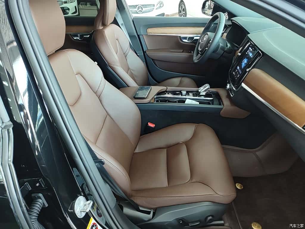 Volvo S90, 2025 25