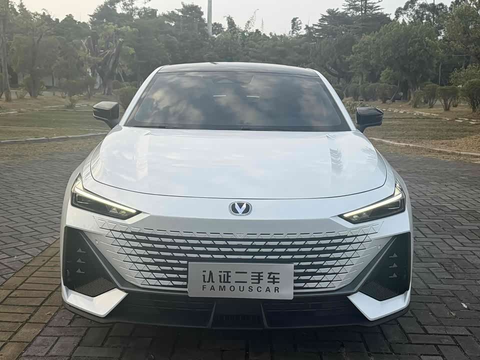 Changan UNI-V