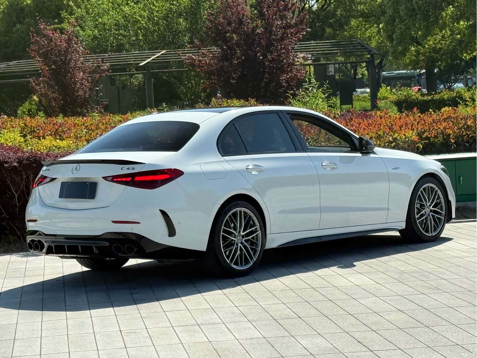 Mercedes-Benz C-Class, 2025 2
