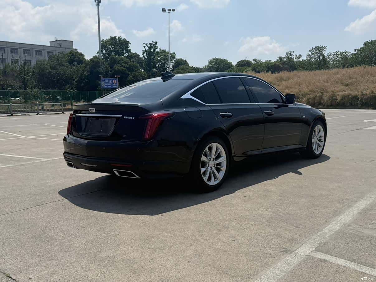 Cadillac CT5, 2024 14