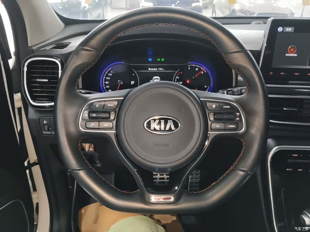 Kia KX5, 2021 11