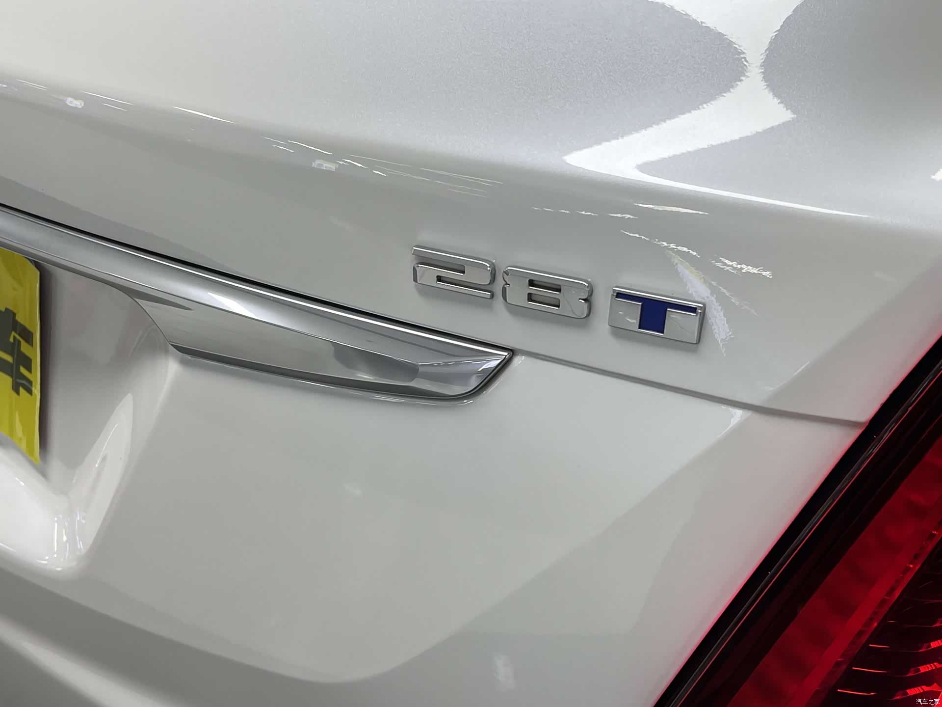 Cadillac XT5, 2022 13