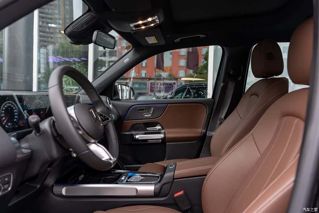 Mercedes-Benz GLB, 2025 7