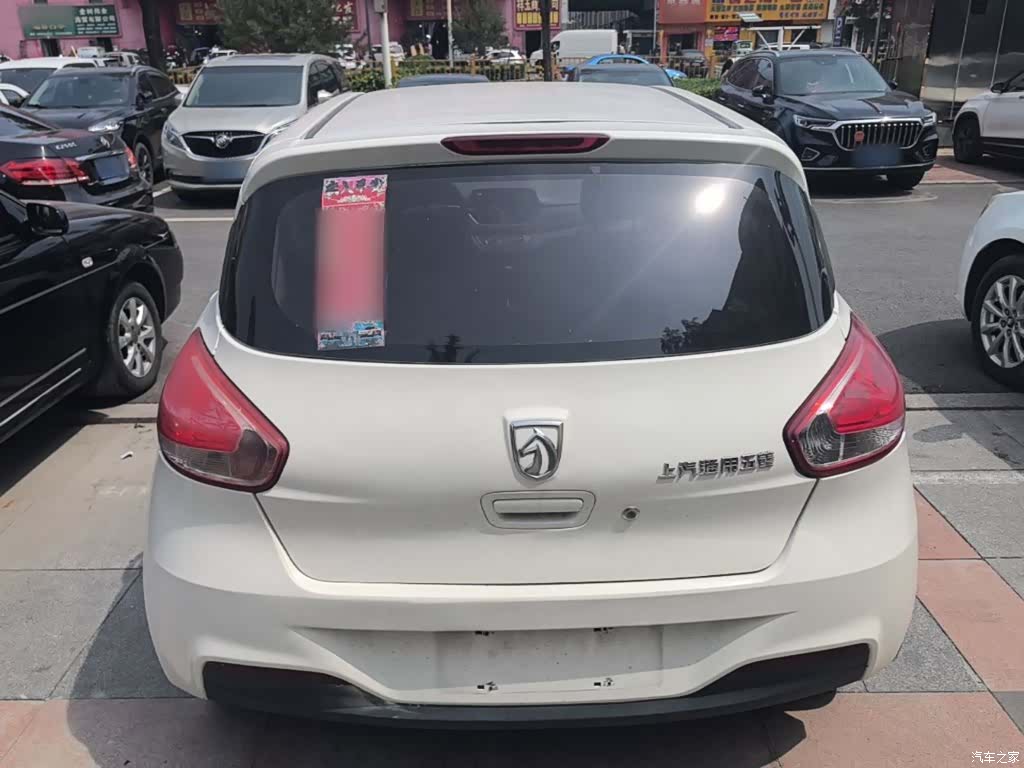 Wuling 310, 2017 6