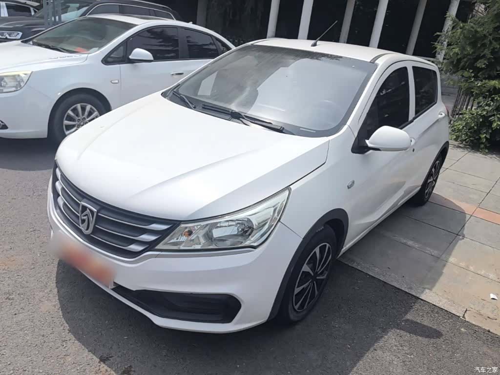 Wuling 310, 2017 2