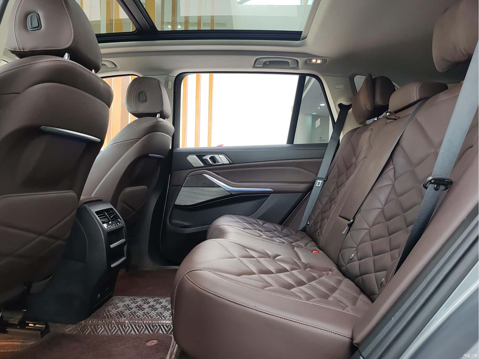 BMW X5, 2022 9