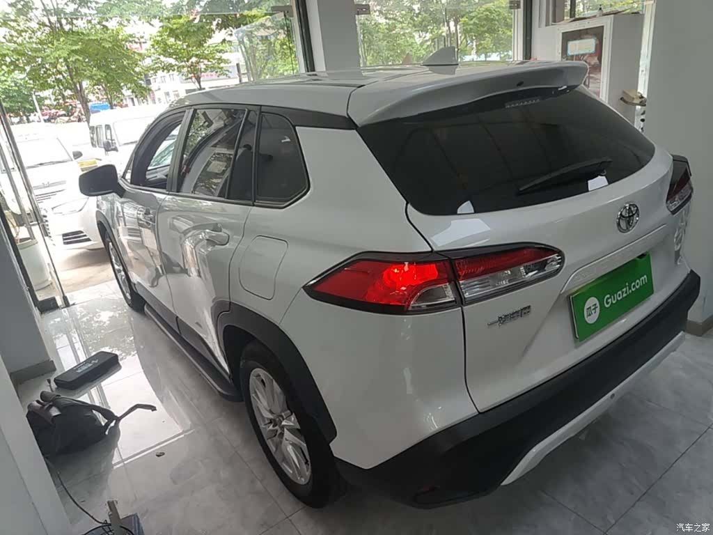 Toyota Corolla, 2022 все фото