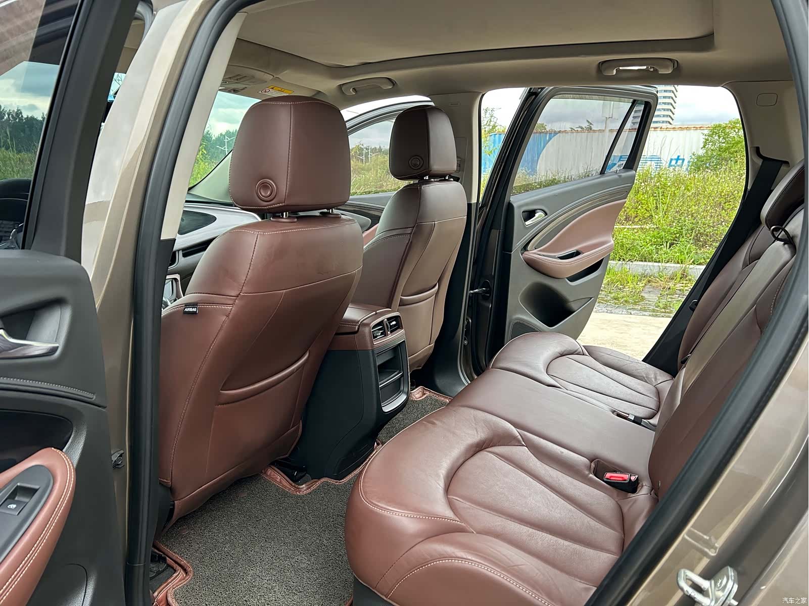 Buick Envision Plus, 2018 8