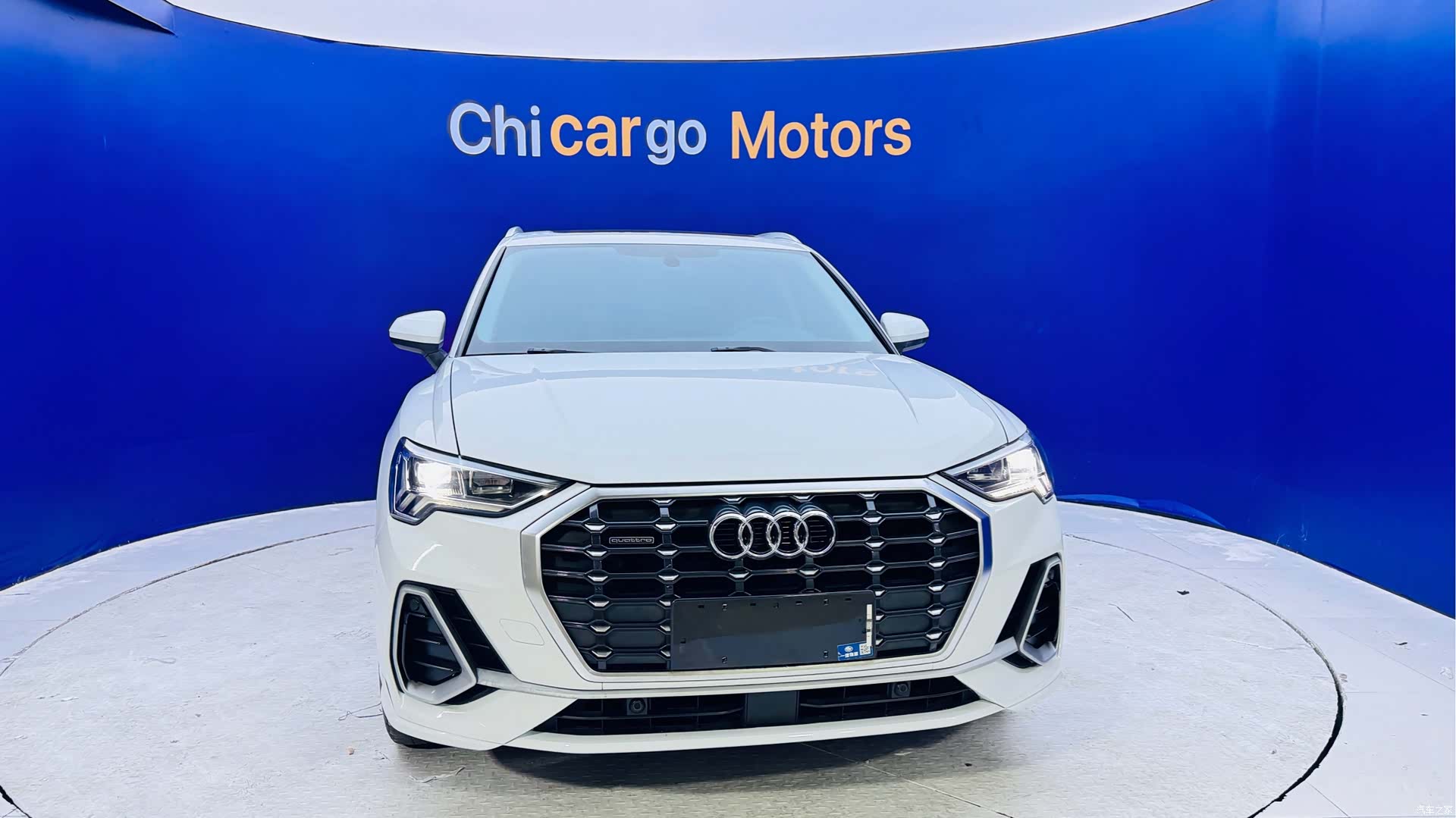 Audi Q3, 2022 2