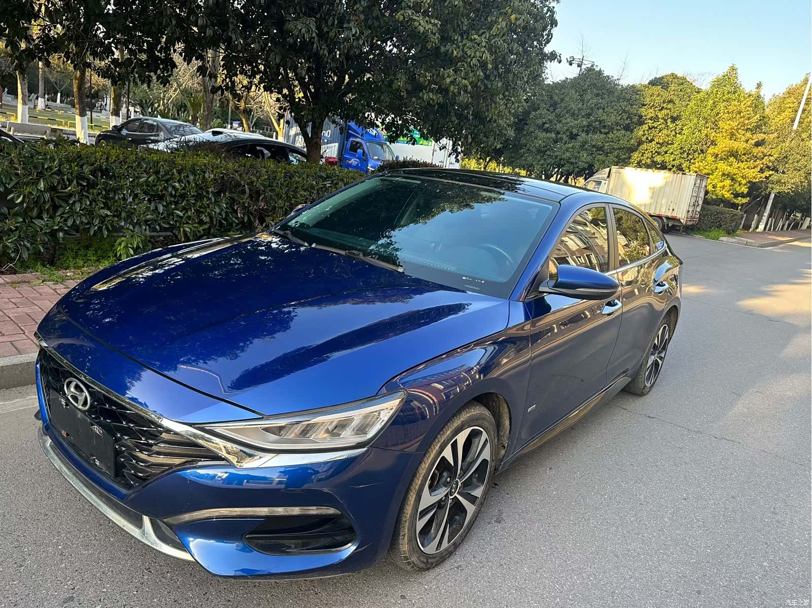 Hyundai Lafesta, 2019 3