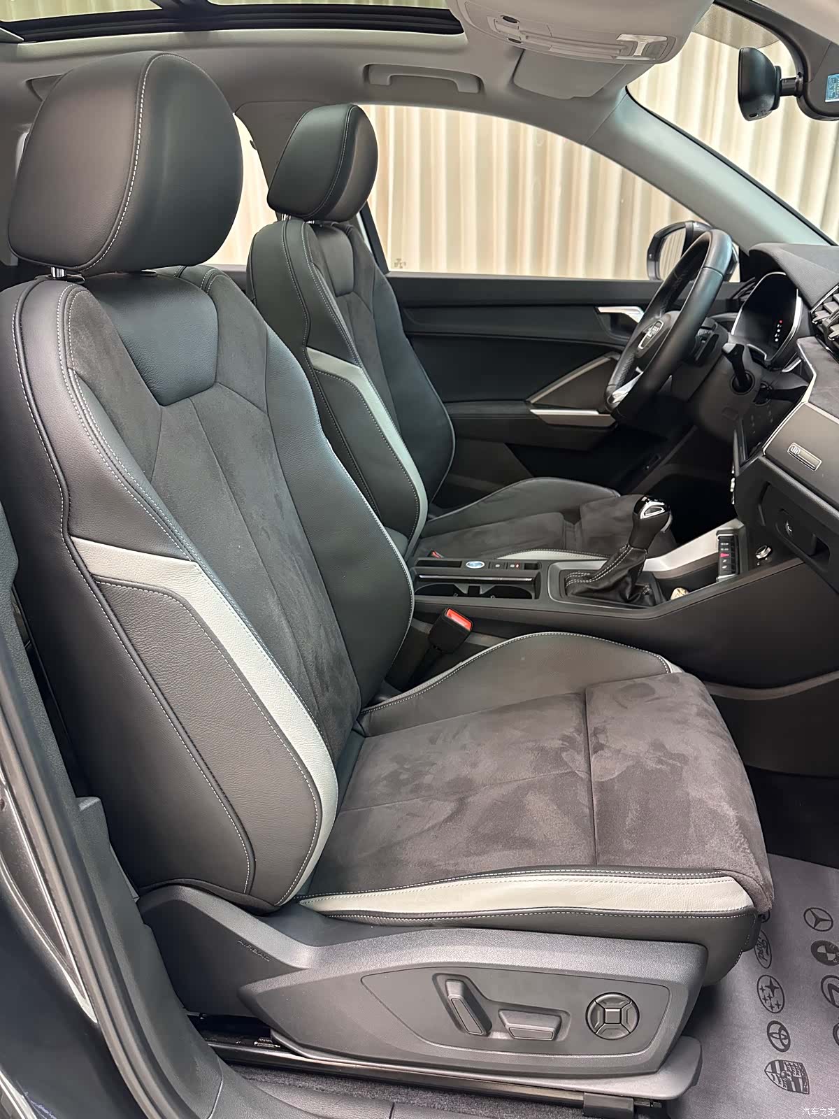 Audi Q3, 2023 13