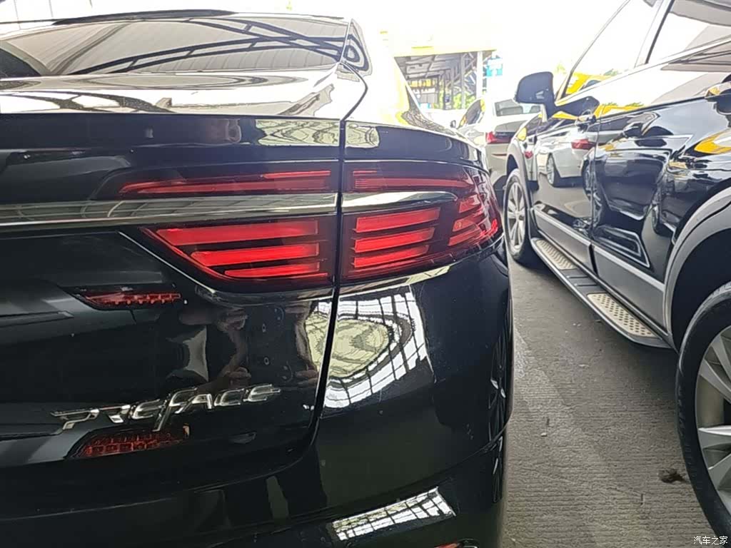 Geely Preface, 2022 8