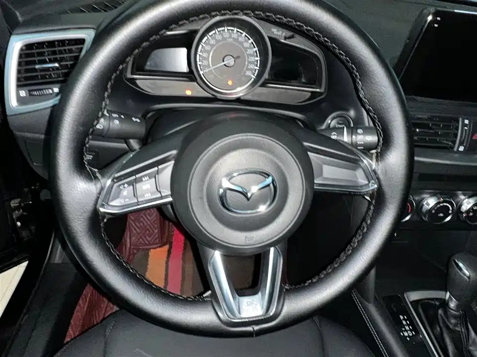 Mazda CX-4