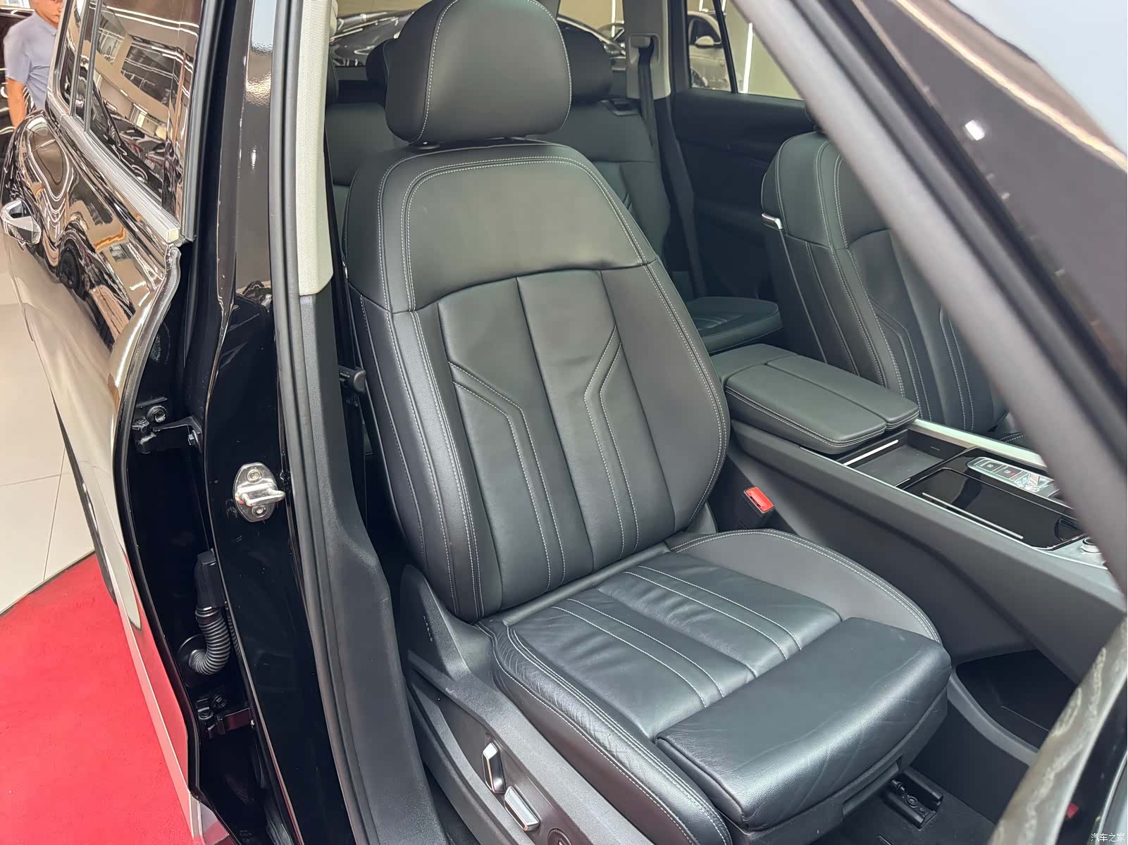 Audi Q6, 2023 38