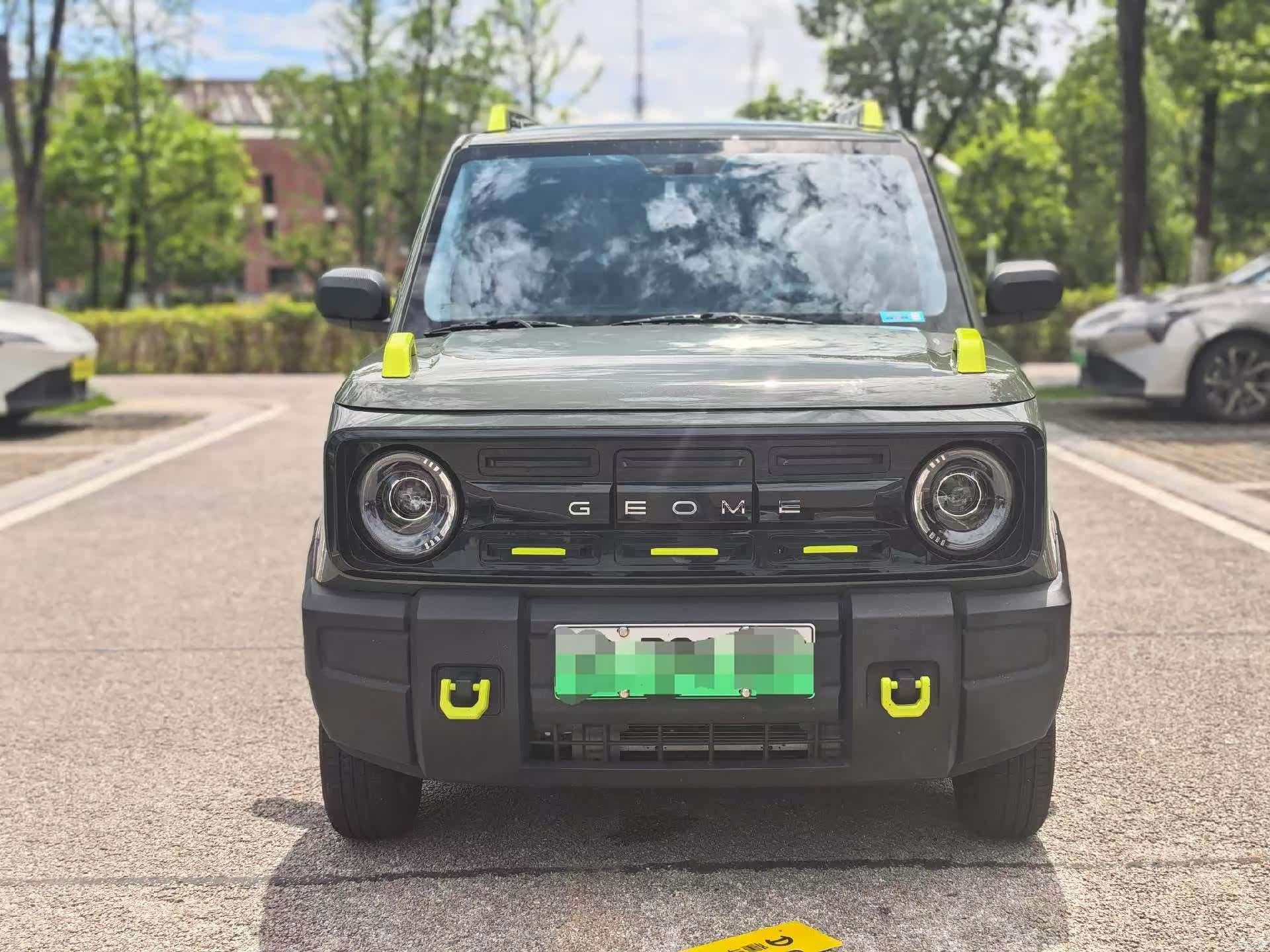 Geely Panda, 2025 2