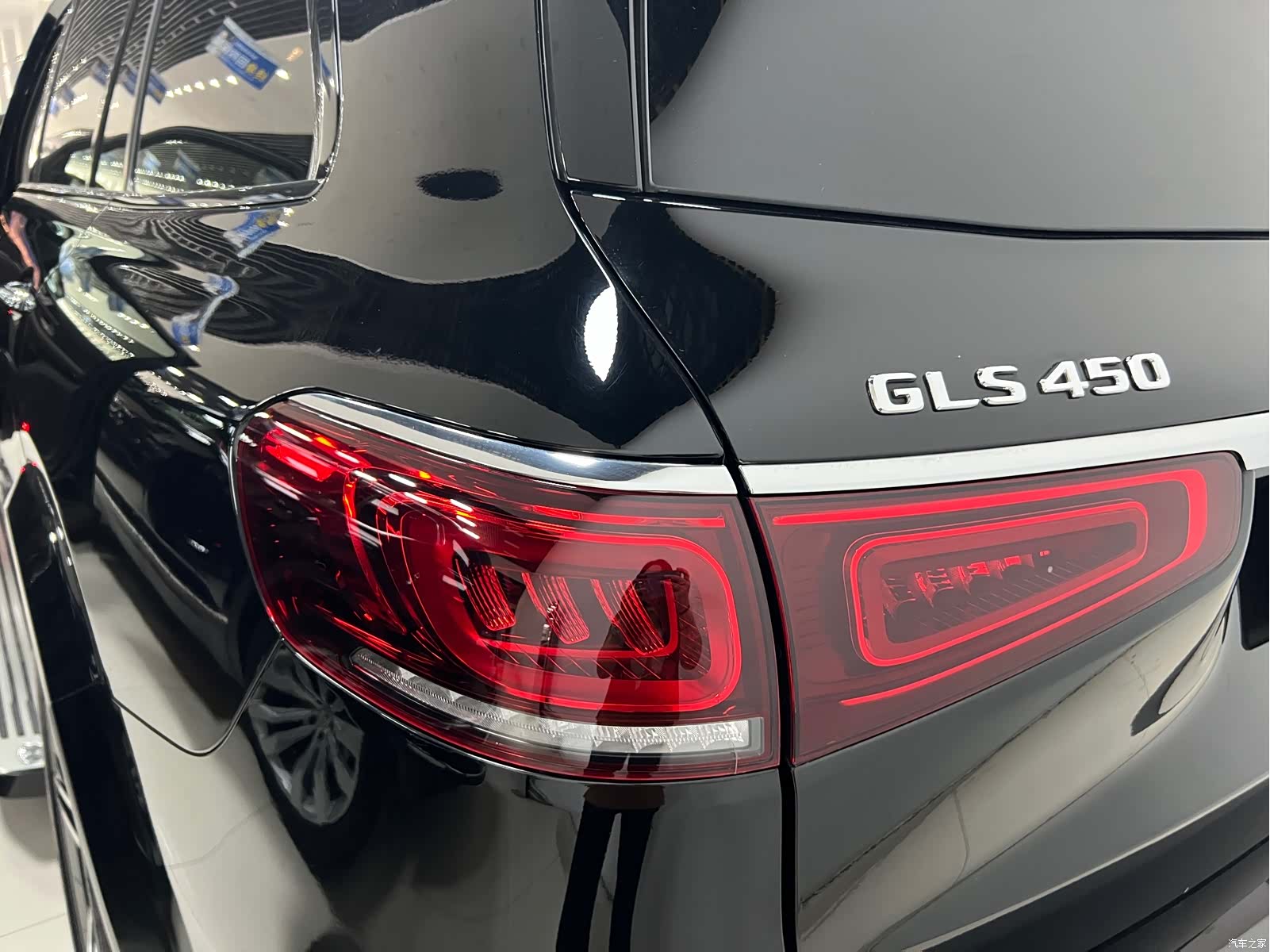 Mercedes-Benz GLS, 2022 12