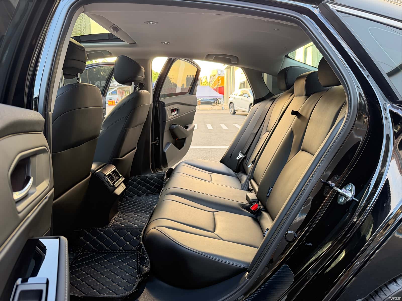 Honda Inspire, 2025 12