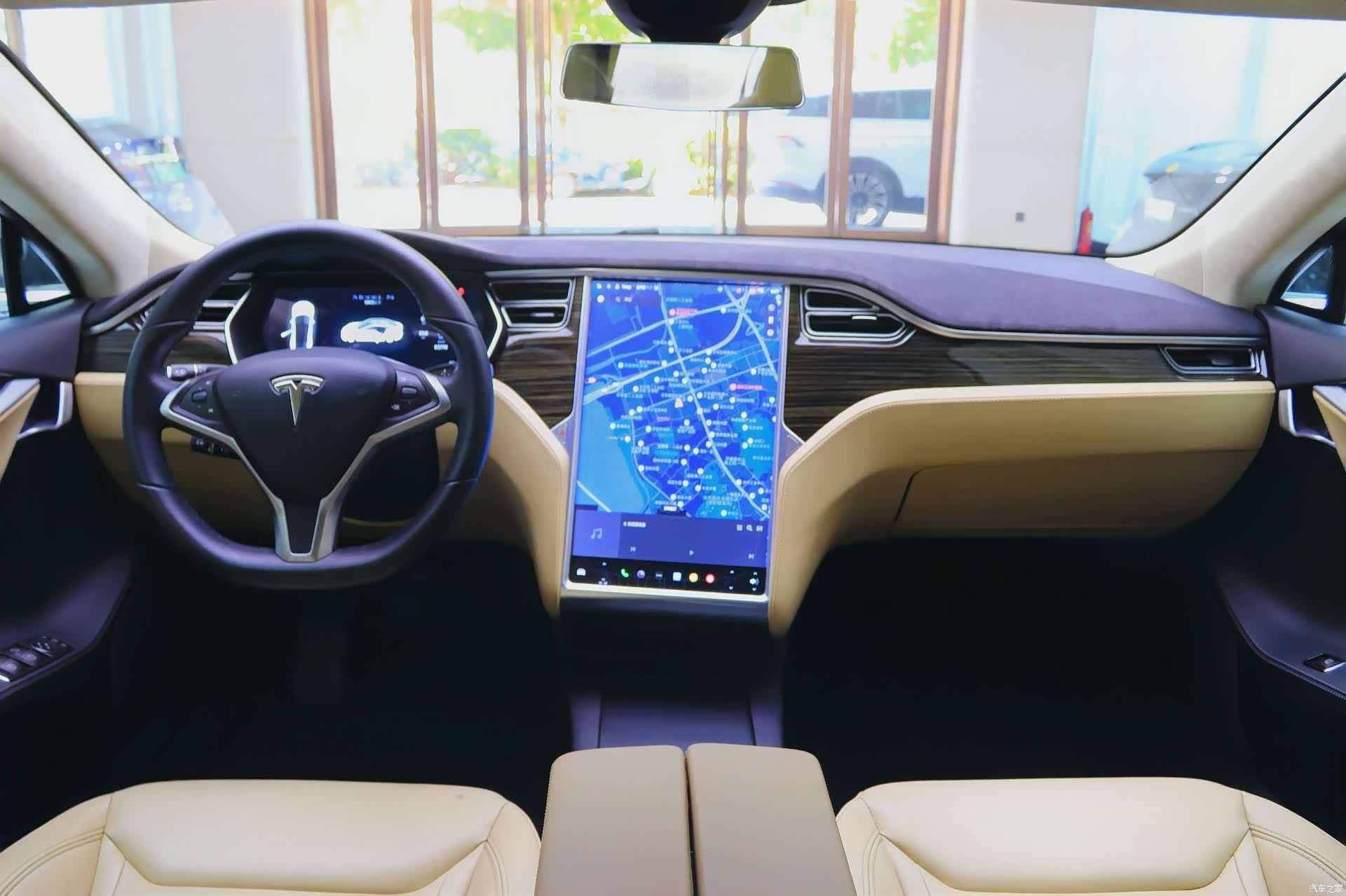 Tesla Model S, 2016 8