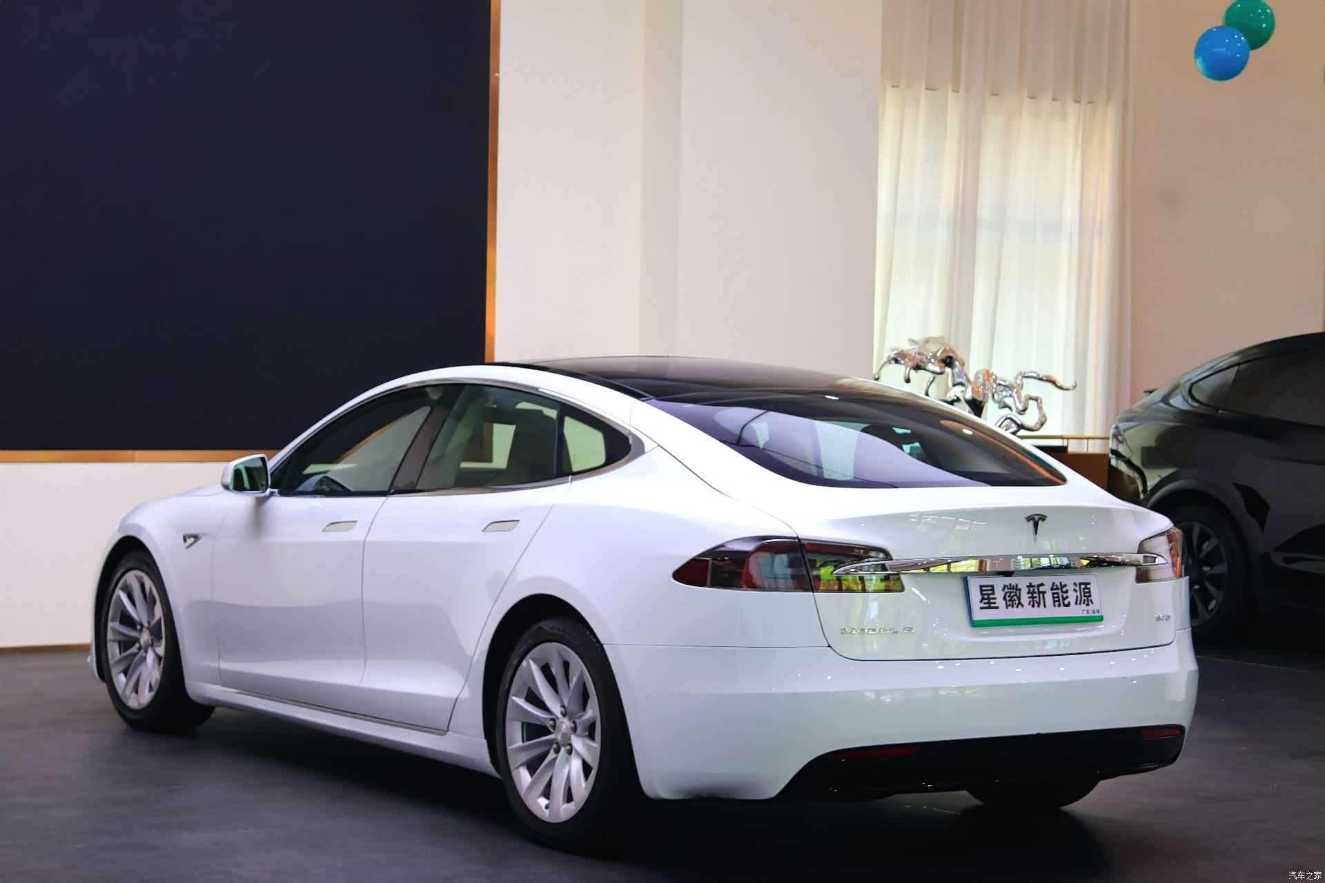 Tesla Model S, 2016 20