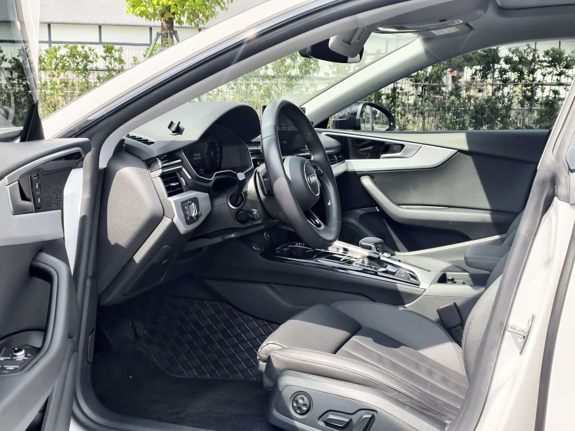 Audi A5, 2022 13