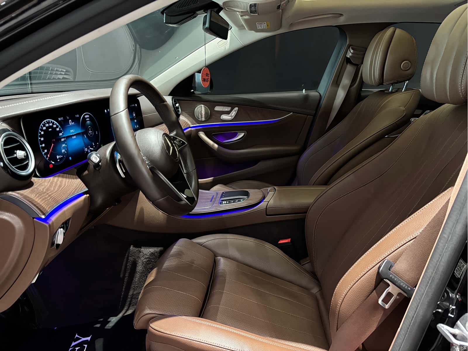 Mercedes-Benz E-Class, 2022 7