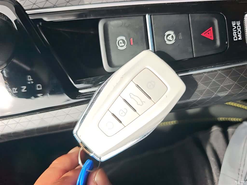 Geely Preface, 2024 9