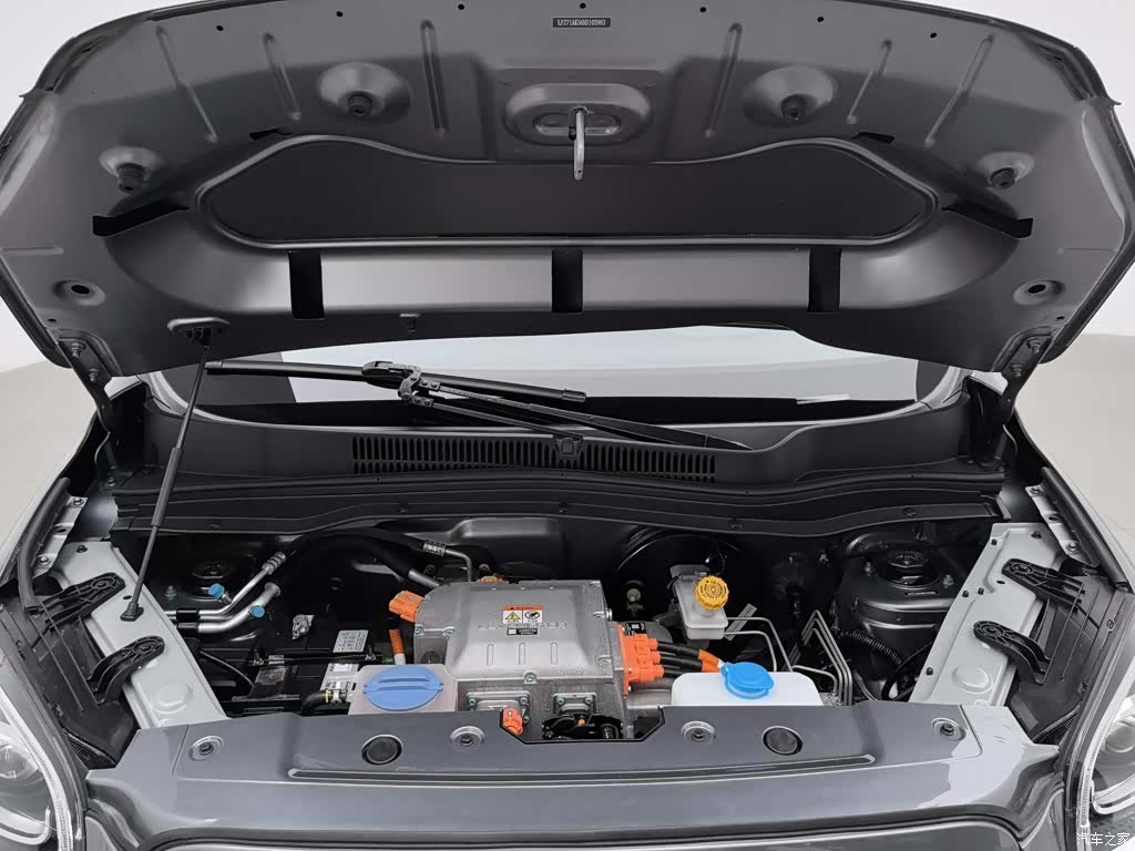 Leapmotor T03, 2022 6