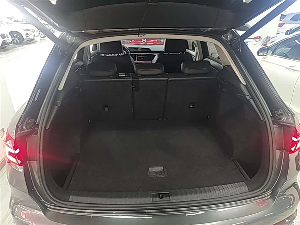 Audi Q3, 2021 19