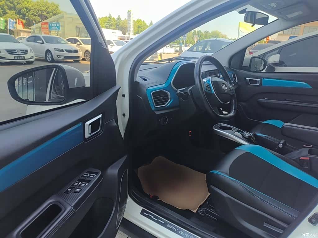BAIC EC3, 2020 16