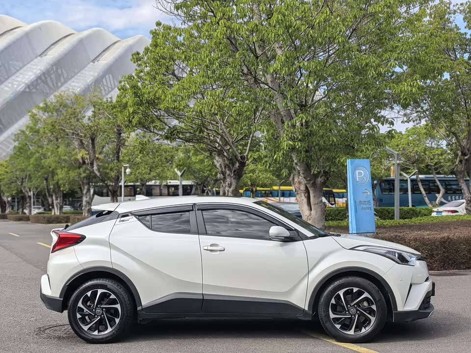 Toyota IZOA