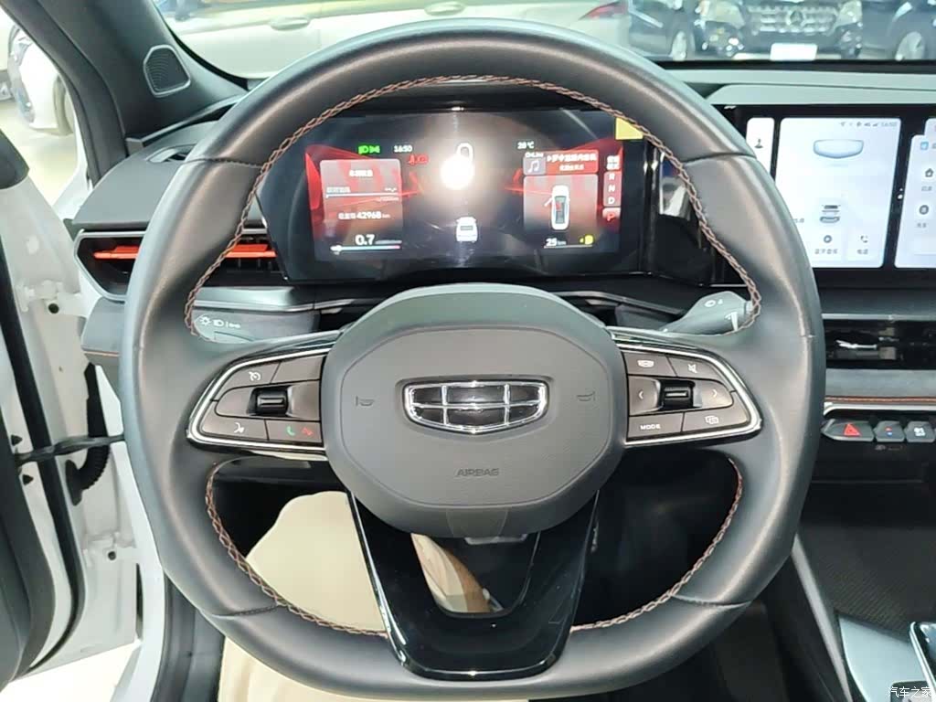 Geely Binray, 2023 11