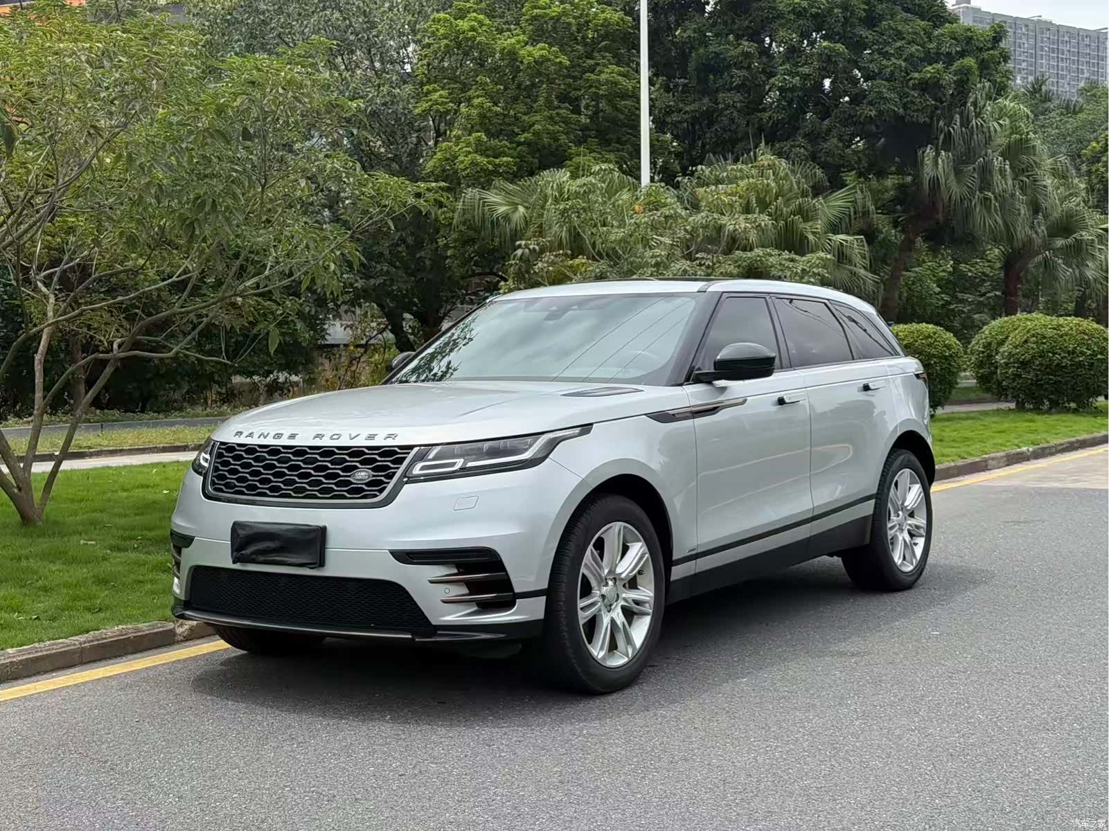 Land Rover Range Rover, 2020 1