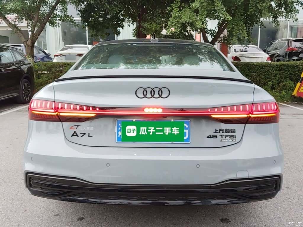 Audi A7L, 2025 6
