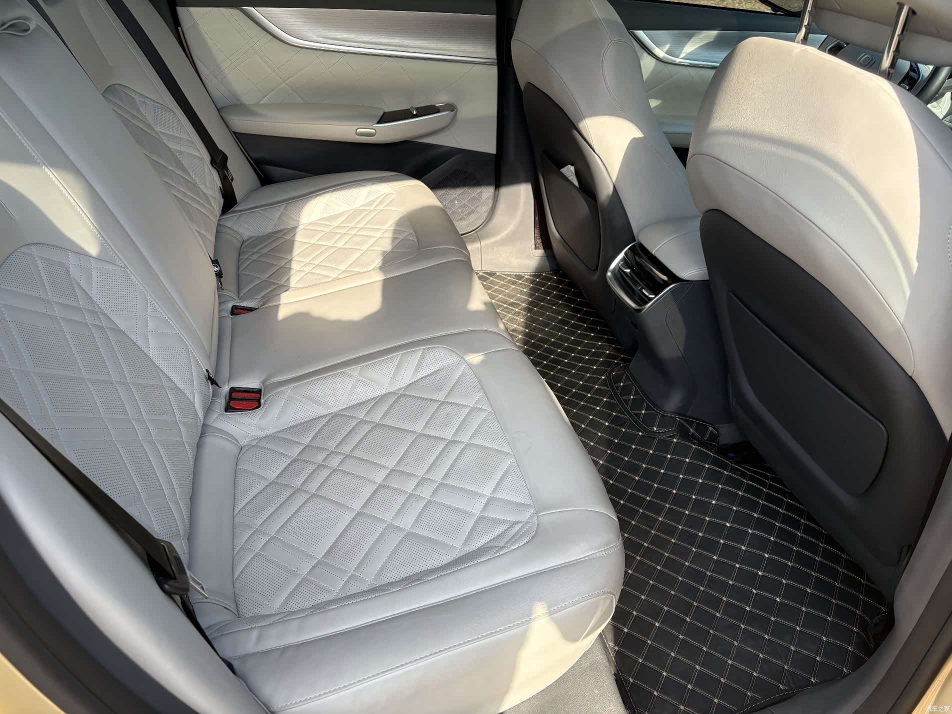 Changan Eado, 2023 10