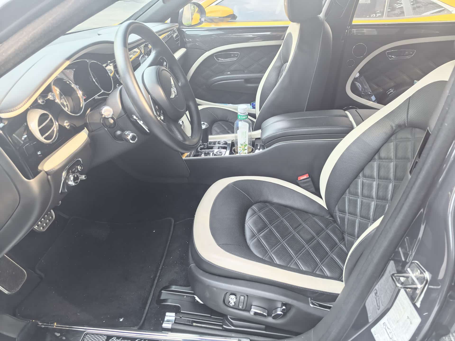 Bentley Mulsanne, 2021 3