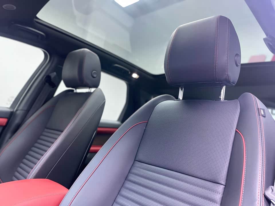 Land Rover Discover sports