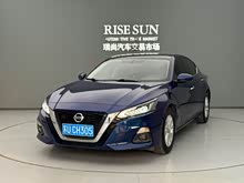 ���� 2019�� 2.0L XL ���ʰ�