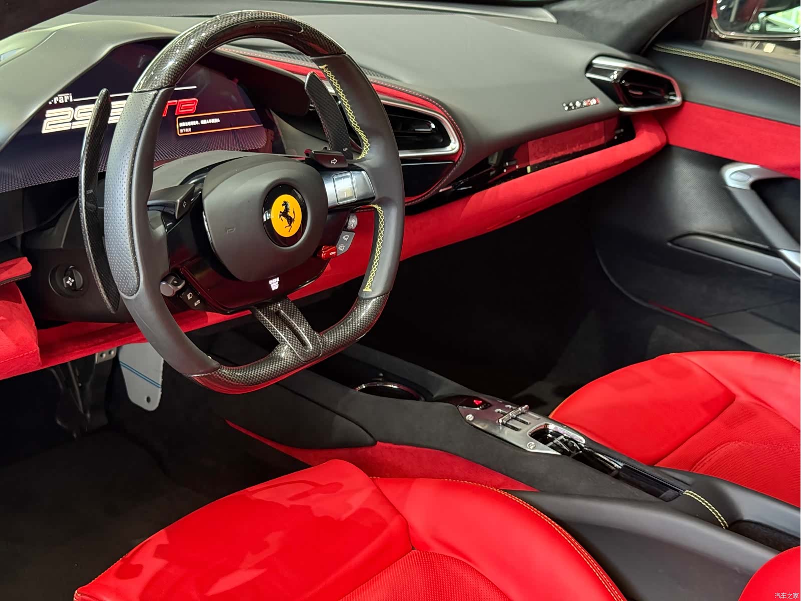 Ferrari 296, 2024 4