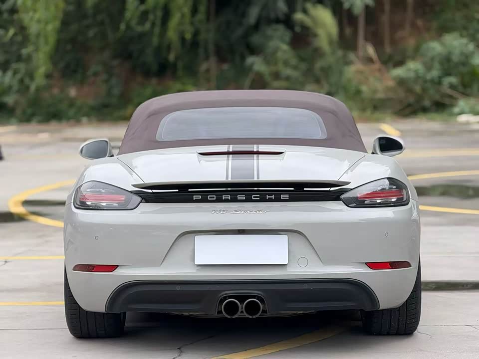 Porsche 718