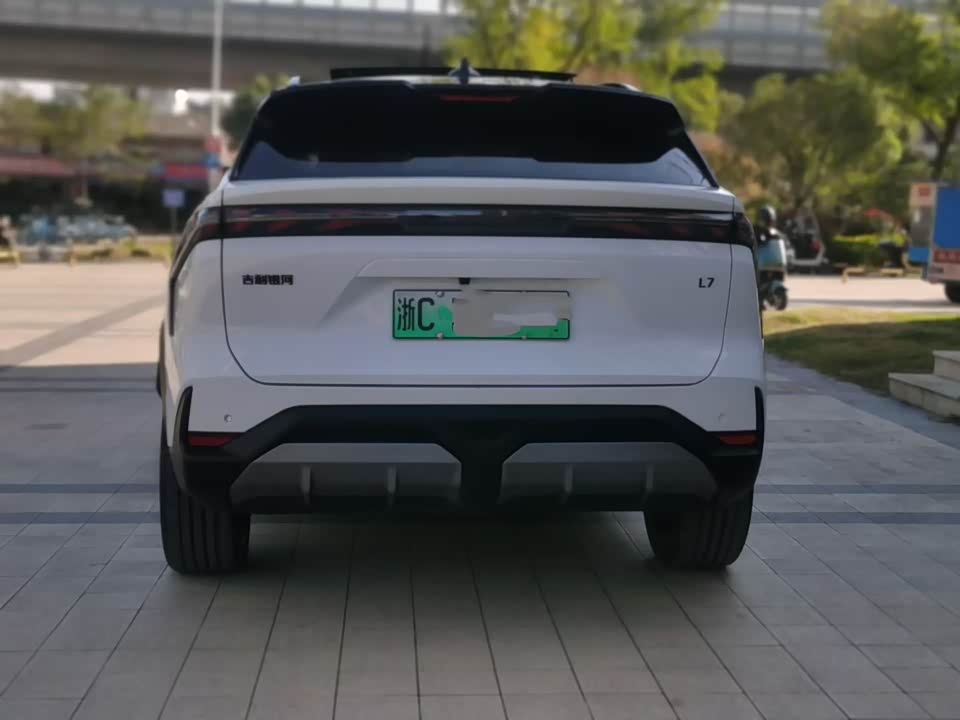 Geely Galaxy Galaxy L7