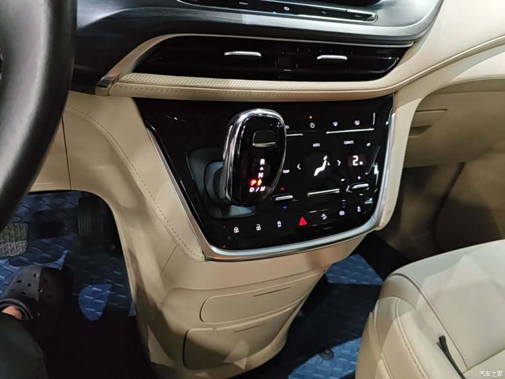 Buick GL8, 2022 14