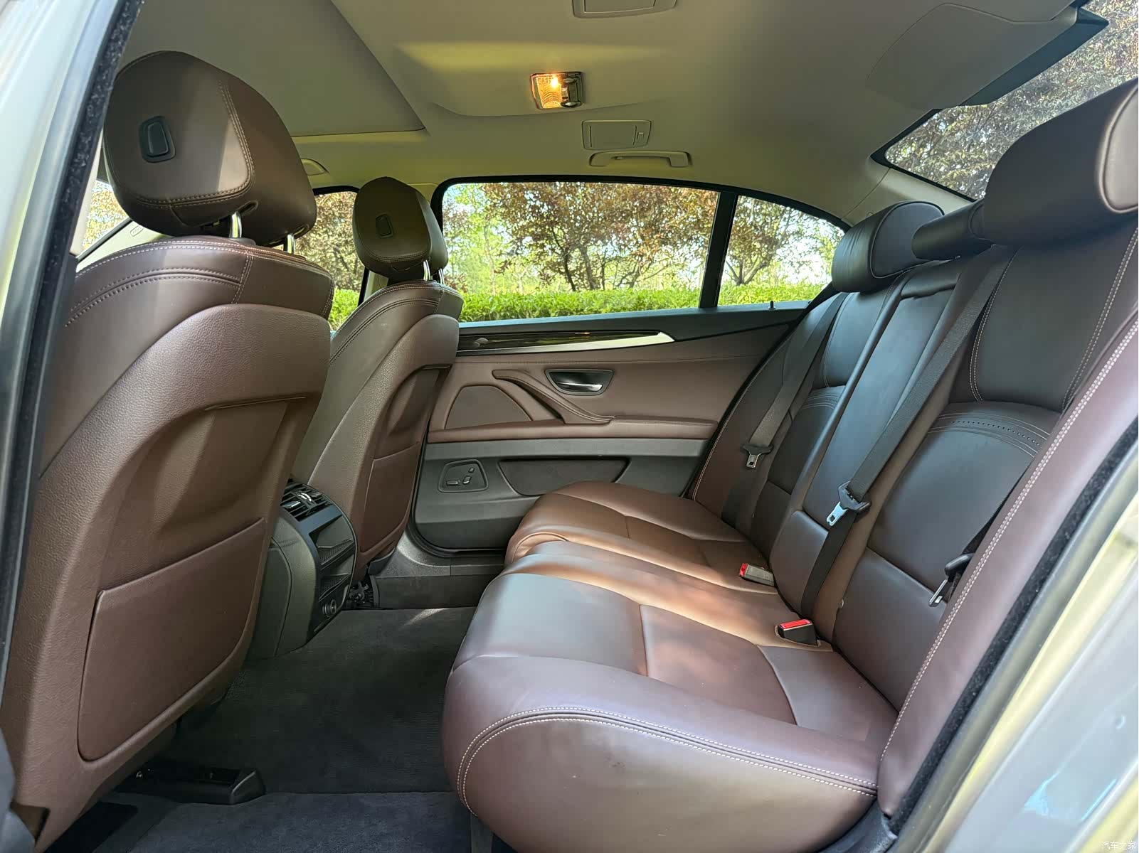 BMW 5 Series, 2016 21