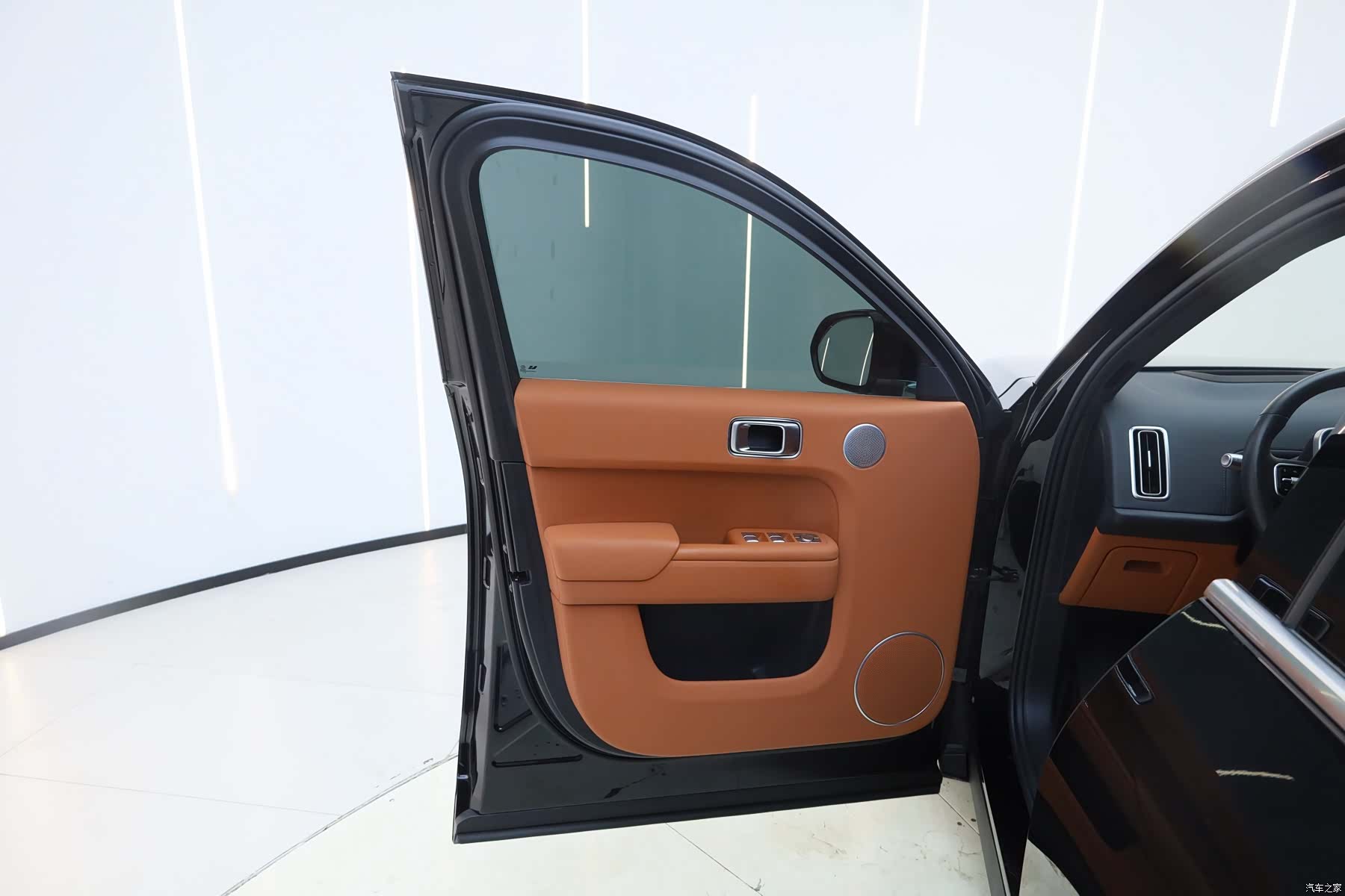 Li Auto L7, 2023 24