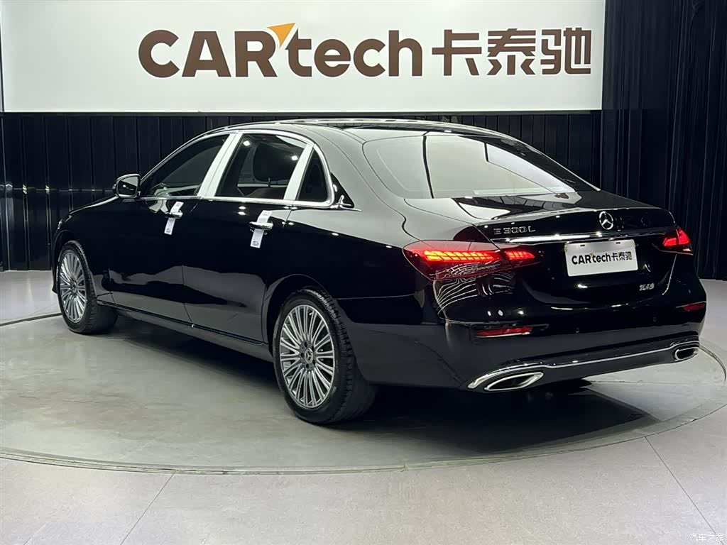 Mercedes-Benz E-Class, 2022 12
