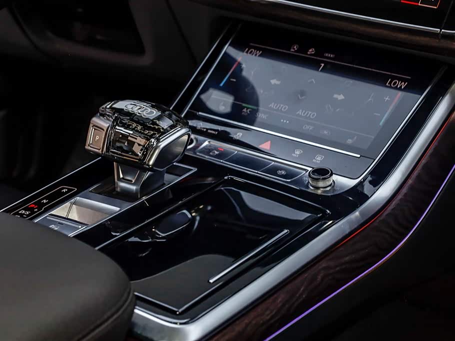 Audi Q8 Audi Q8