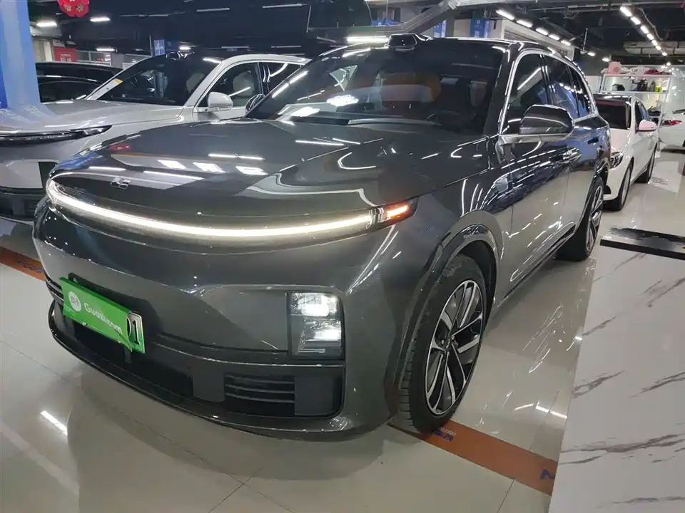 Li Auto Ideal L8