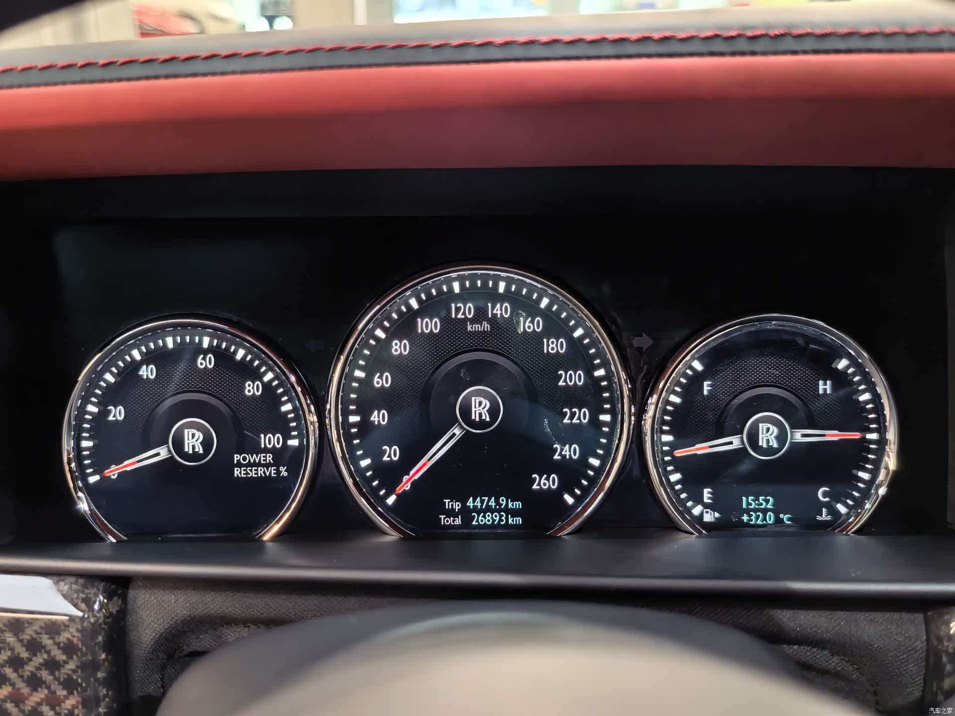 Rolls-Royce Cullinan, 2021 13