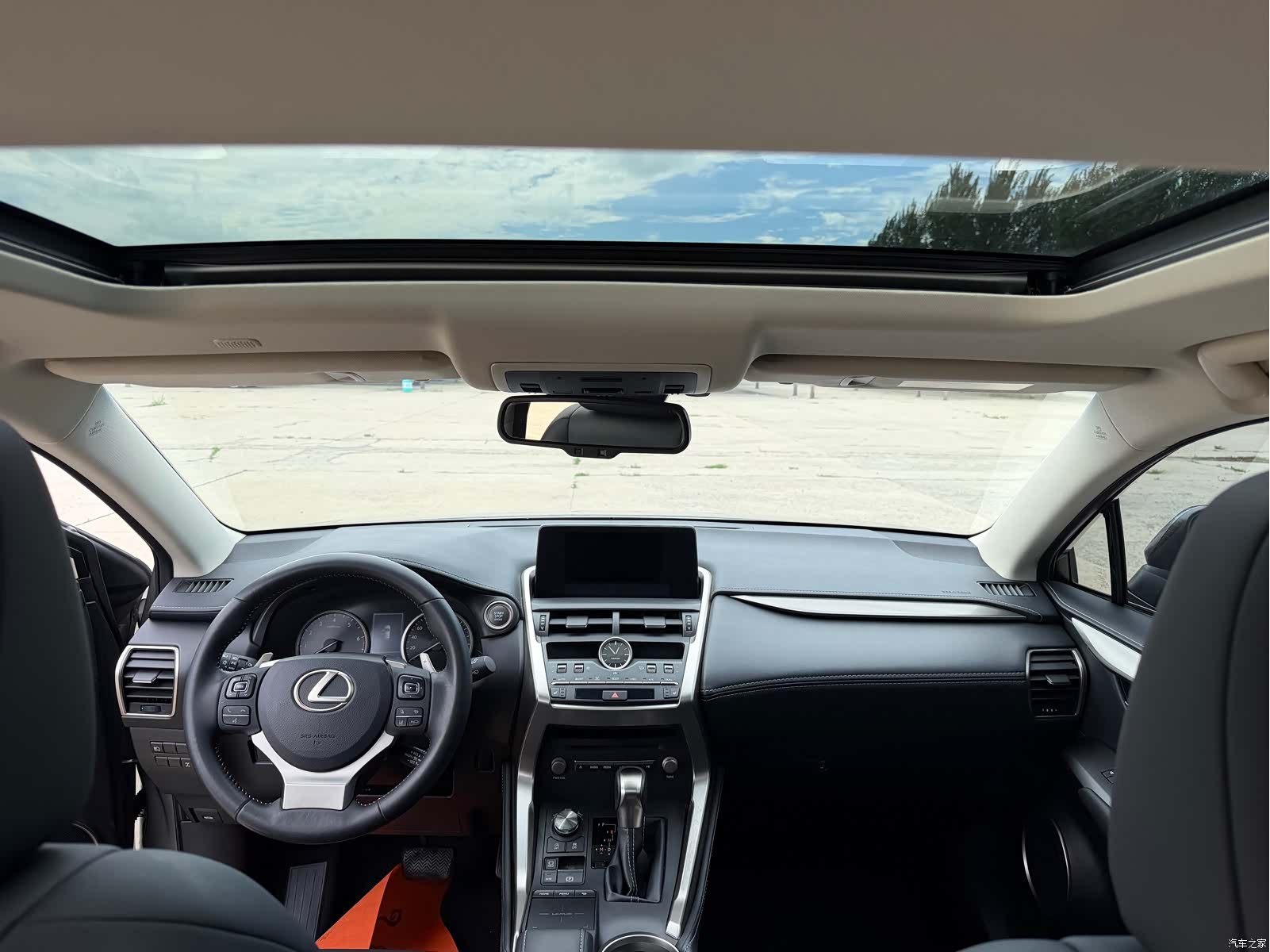 Lexus NX, 2019 9