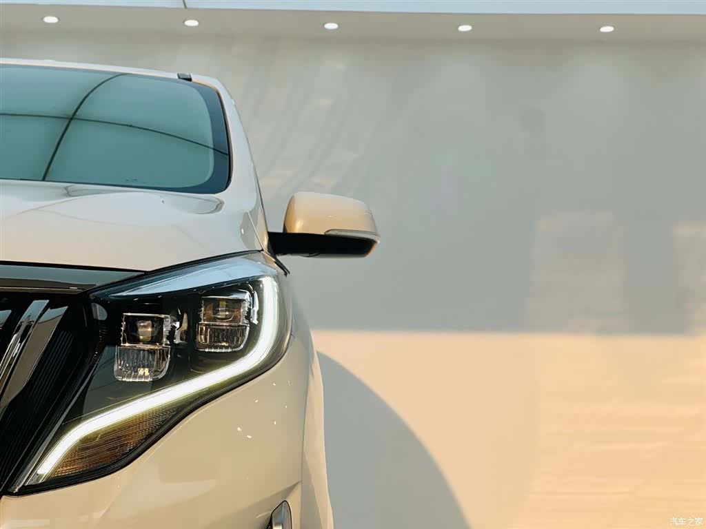 Trumpchi M8, 2022 10