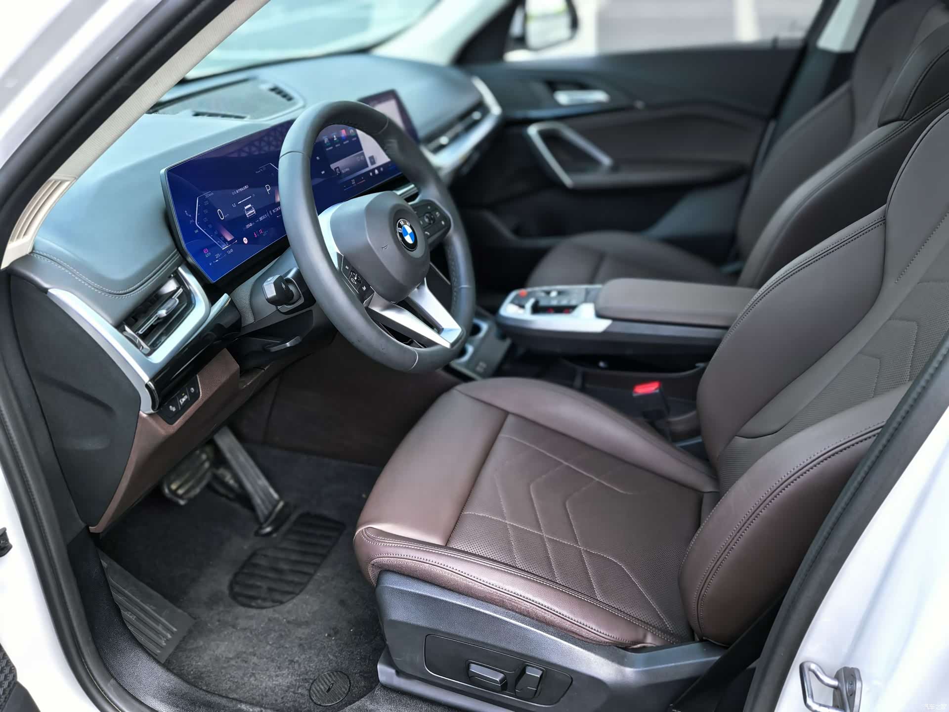 BMW X1, 2023 12